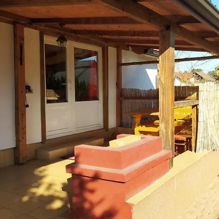 Riverside And Tours Hébergement de vacances