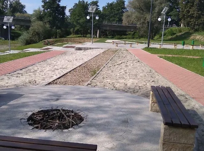 Riverside And Tours Dom wakacyjny Gdów